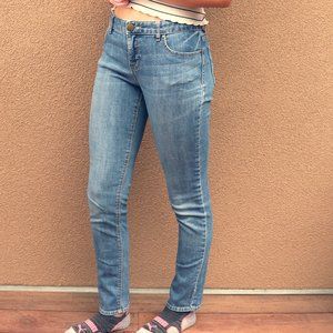 Skinny jeans